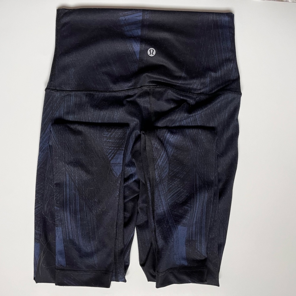 Black/navy printed leggings